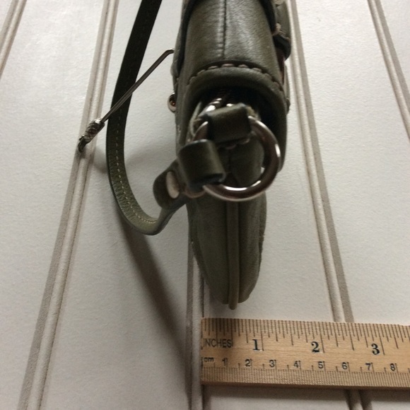 Banana Republic Green Leather Handbag /Wristlet - Picture 12 of 13